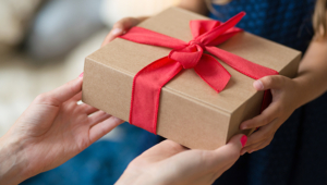[Кейс] Маркетинг подарков и сувениров. В 2 раза сделали именинников счастливее и на 24% увеличили трафик на сайт подарков | seo продвижение, веб-аналитика, интернет-реклама, кейсы, комплексное продвижение сайта